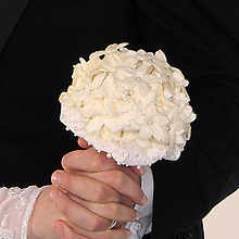 Pearl-Studded Stephanotis Bouquet